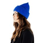 blaue mützen