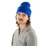 blaue mützen
